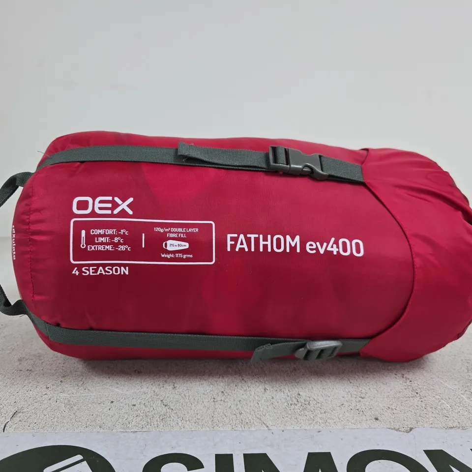 OEX FATHOM EV400 4-SEASON SLEEPING BAG – RED