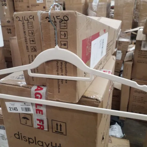 BOXED SET OF 20 GRANDMA SHARK VELVET HANGERS - IVORY