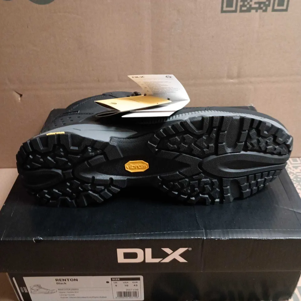 BOXED PAIR OF DLX RENTON BLACK MEN'S HIKING BOOTS – UK 9
