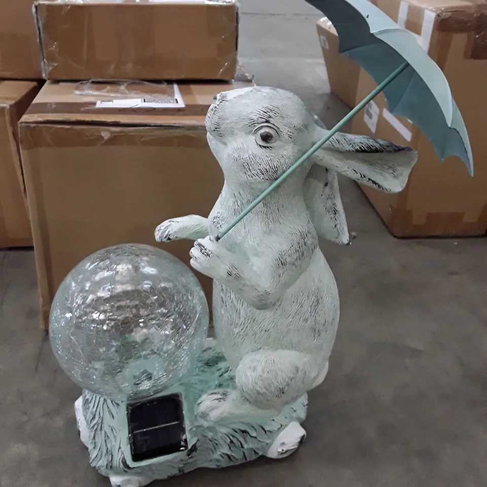 BOXED GARDEN LED BUNNY WITH BROLLY