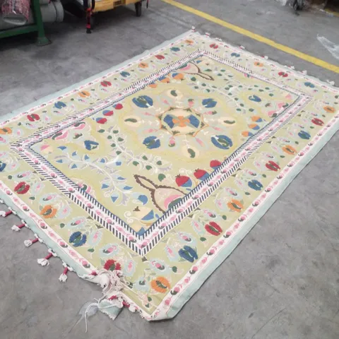 QUALITY DESIGNER AREA RUG    - APPROXIMATELY 230X160CM