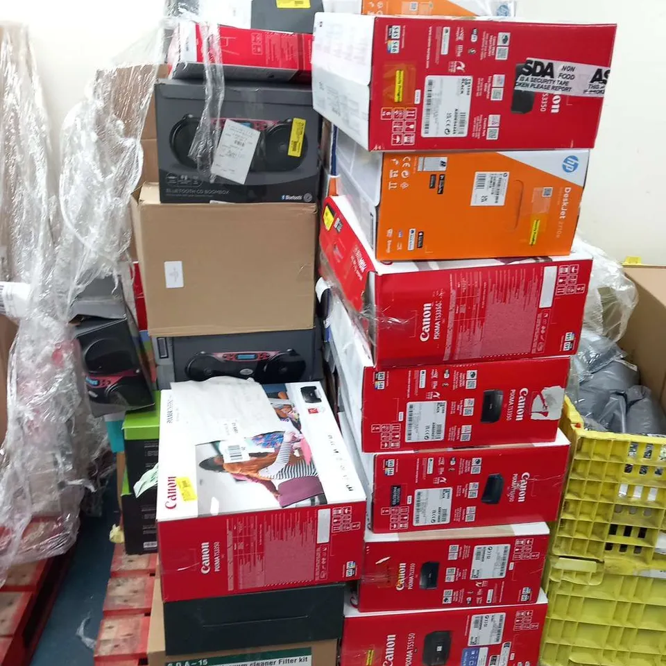 LARGE PALLET OF ASSORTED ELECTRICAL PRODUCTS TO INCLUDE; BLUETOOTH CD BOOMBOX, ONN WIRELESS KEYBOARD AND MOUSE AND CANON PIXMA T5150