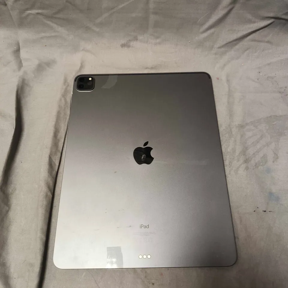 APPLE IPAD TABLET - A2378