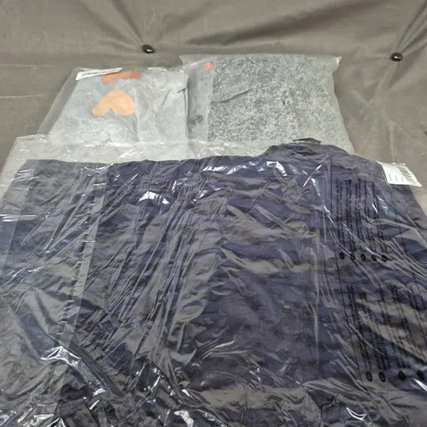 APPROXIMATELY 25 ASSORTED CLOTHING AND FASHION PRODUCTS IN VARIOUS STYLES AND SIZES - COLLECTION ONLY