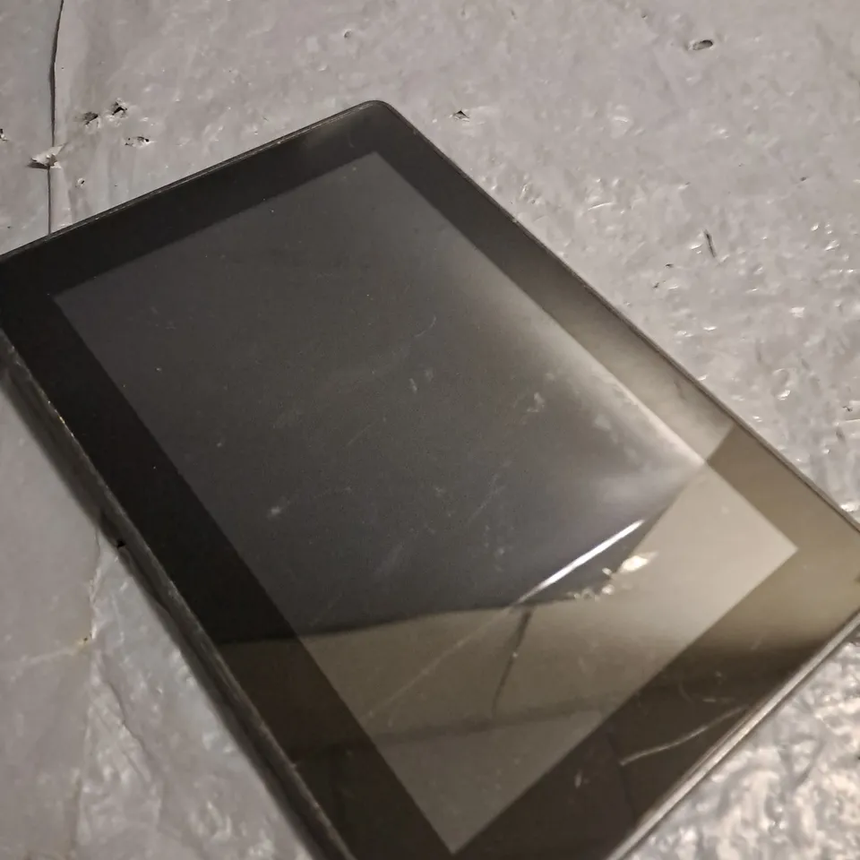 UNBOXED AMAZON TABLET 