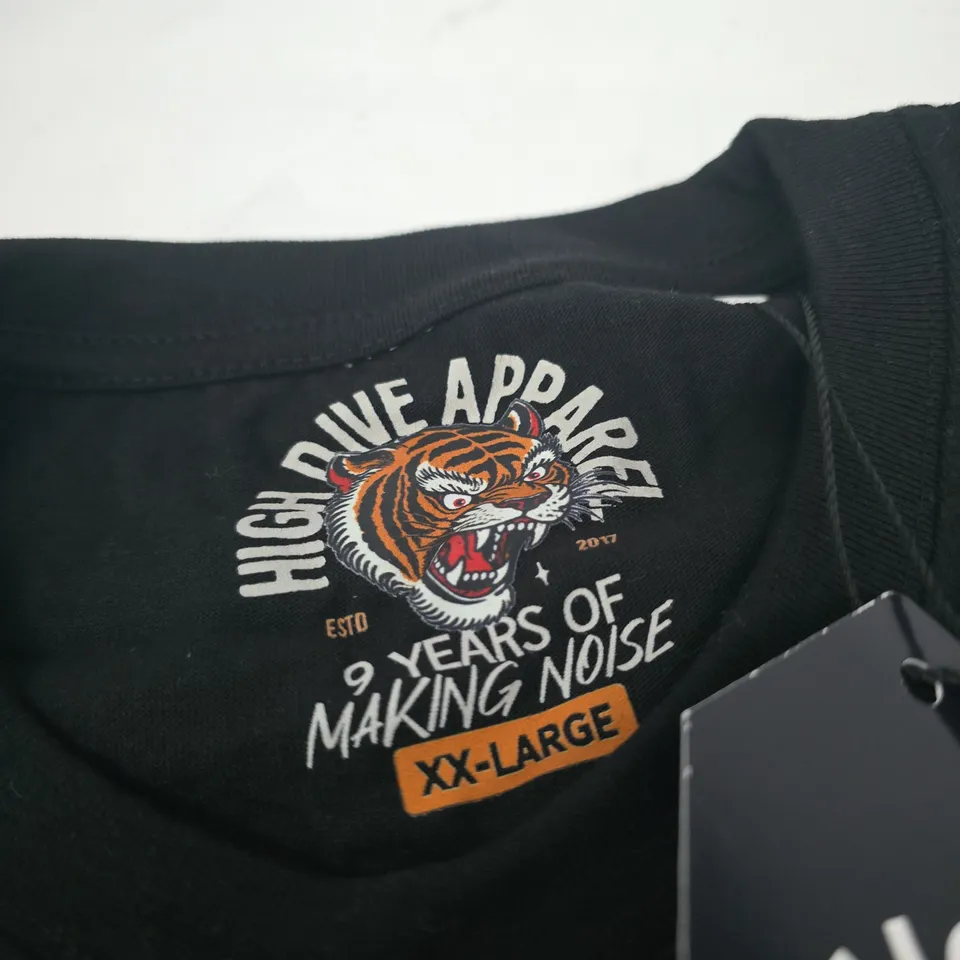 HIGH DIVE APPAREL BLACK T-SHIRT; XXL