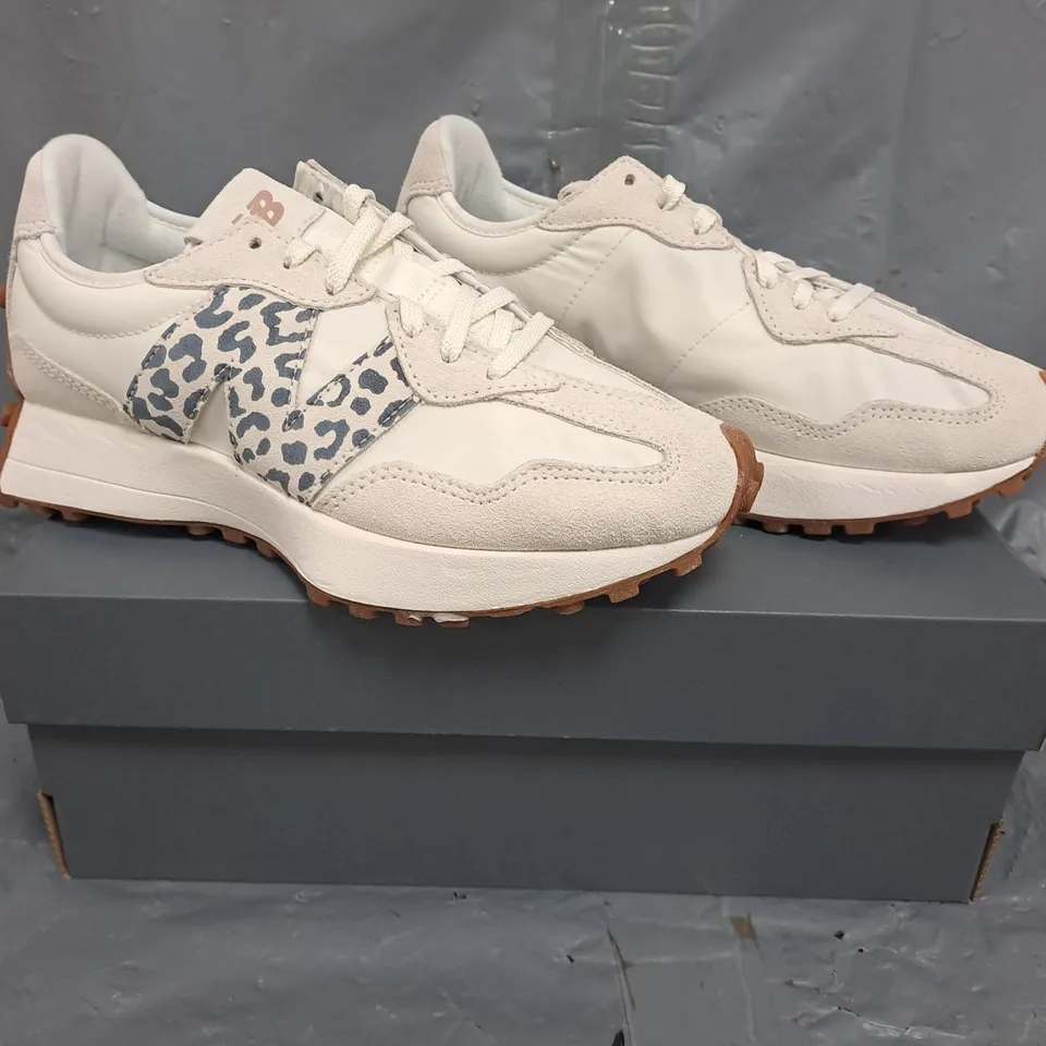 BOXED PAIR OF NEW BALANCE 327 TRAINERS IN OFF-WHITE/ANIMAL PRINT SIZE UK 4.5