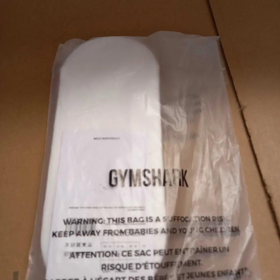 GYMSHARK NO SHOW SOCKS SIZE M