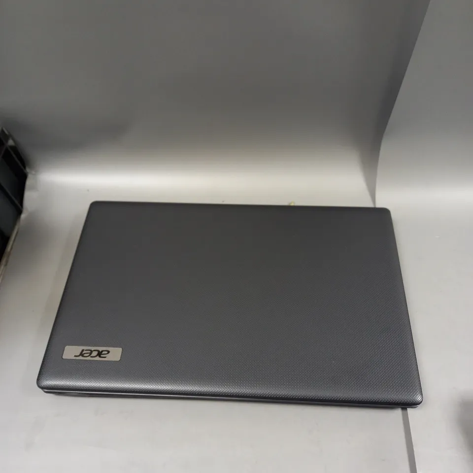 ACER 5749 SERIES LAPTOP 