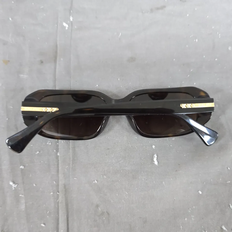 RALPH LAUREN SUNGLASSES