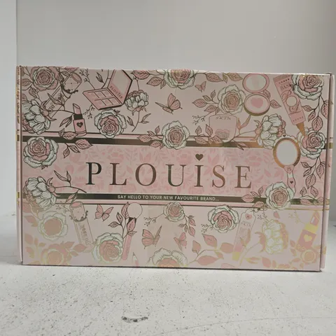 P.LOUISE MYSTERY COSMETIC GIFT SET