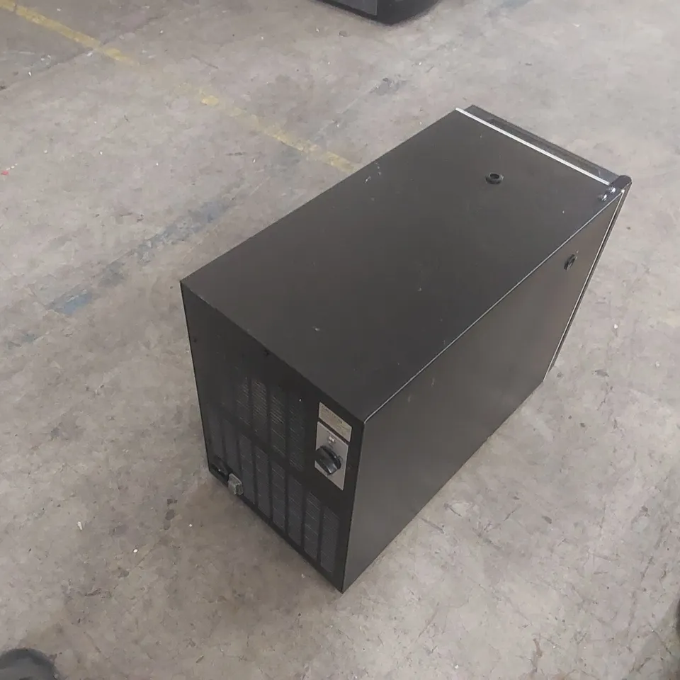 VITRIFRIGO COMMERCIAL COFFEE MACHINE FRIDGE