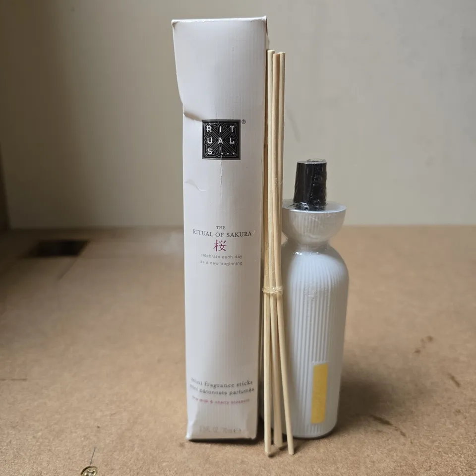 BOXED RITUALS THE RITUAL OF SAKURA MINI FRAGRANCE STICKS DIFFUSER – RICE MILK & CHERRY BLOSSOM (23 ML)