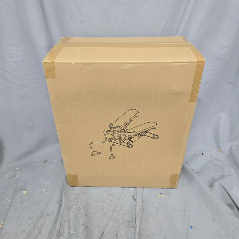 SPORTNOW MINI STEPPER EXERCISE MACHINE WITH LCD DISPLAY - BOXED 