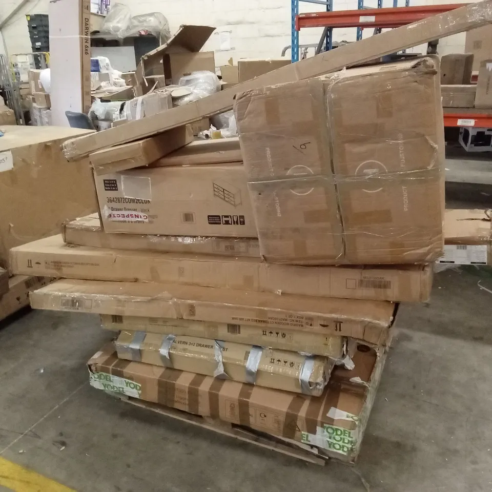 PALLET OF ASSORTED INCOMPLETE DESIGNER FURNITURE PARTS AND PIECES 