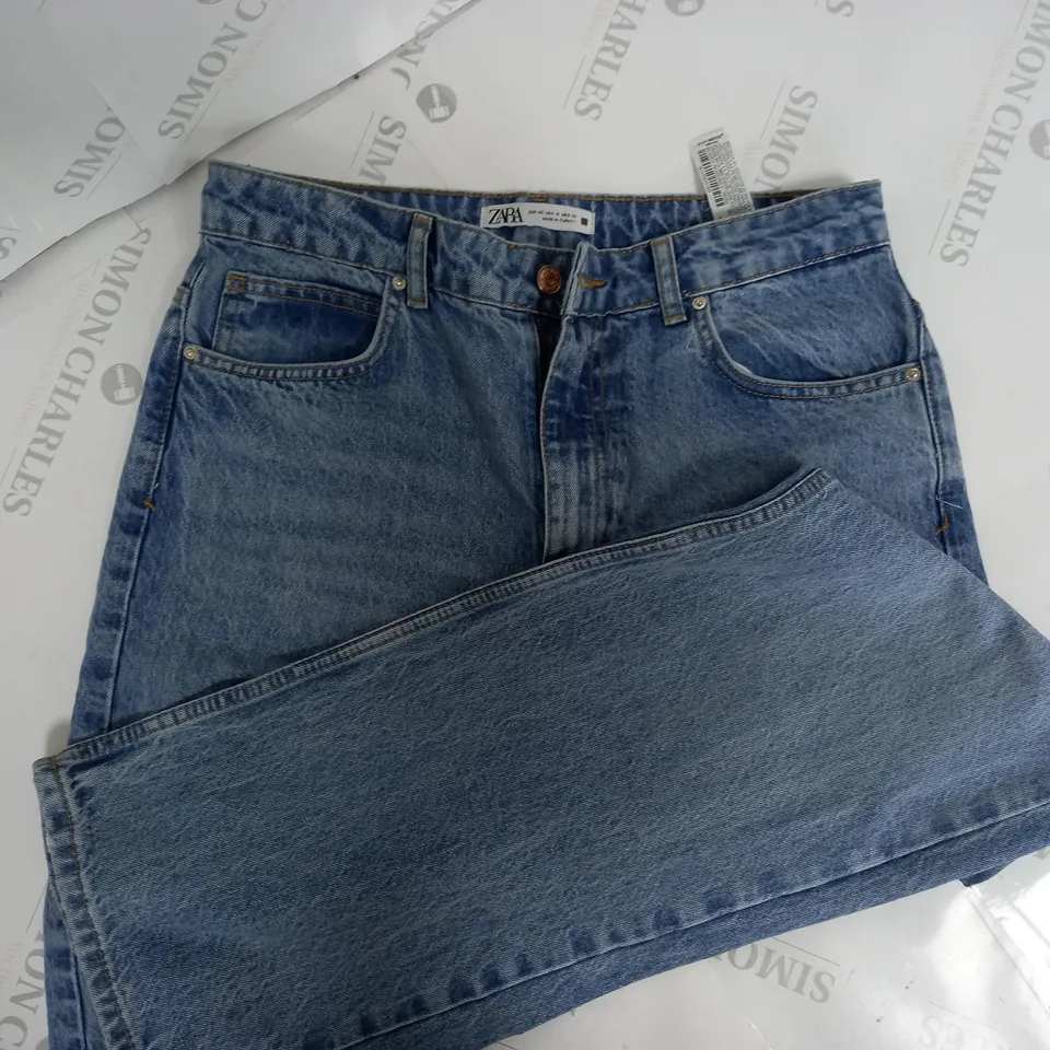 ZARA JEANS IN BLUE - SIZE EU 40 