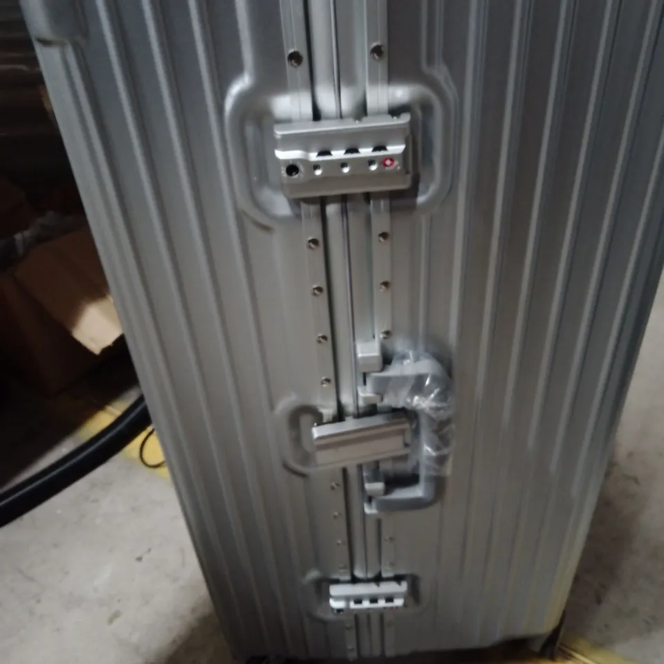 CHROME FINISH LOCKABLE SUITCASE