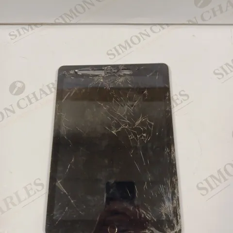 APPLE IPAD MODEL A1893 - GREY 