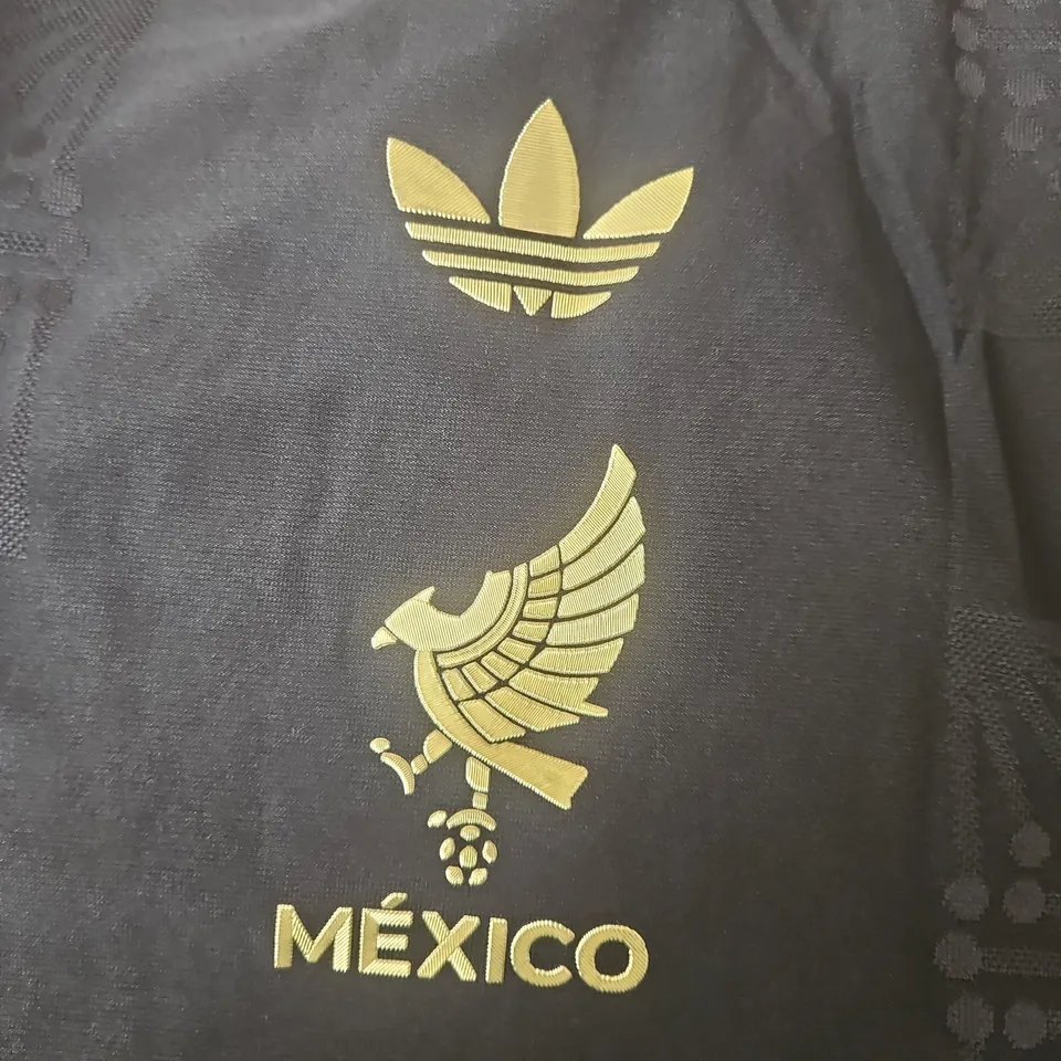 ADIDAS MEXICO FMF BLACK/GOLD JERSEY - UK LARGE