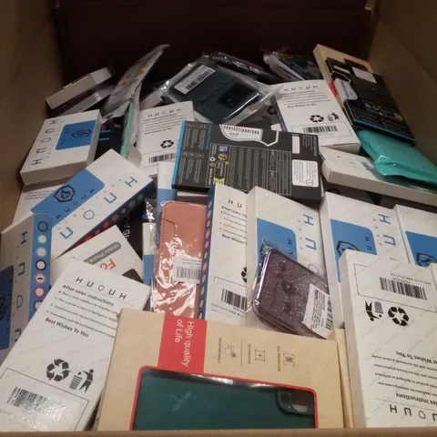 PALLET CONTAINING ASSORTED PHONE CASES
