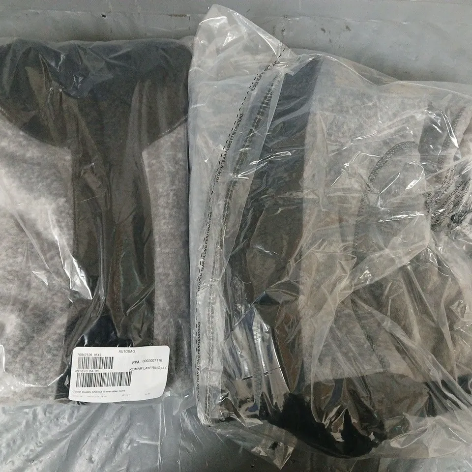 BOX OF APROX 10 CUDDI DUBS  SHERPA GILETS 