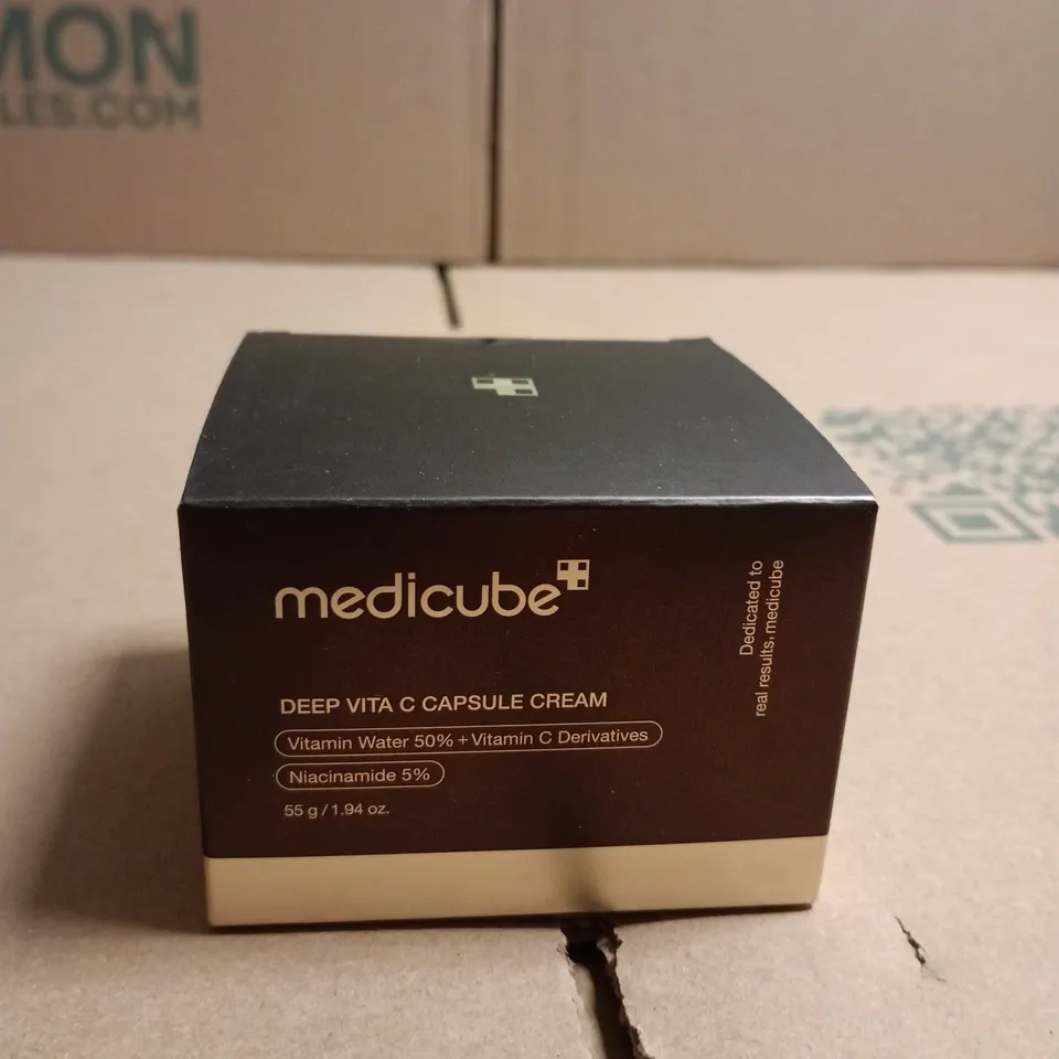 SEALED MEDICUBE DEEP VITA C CAPSULE CREAM 55G