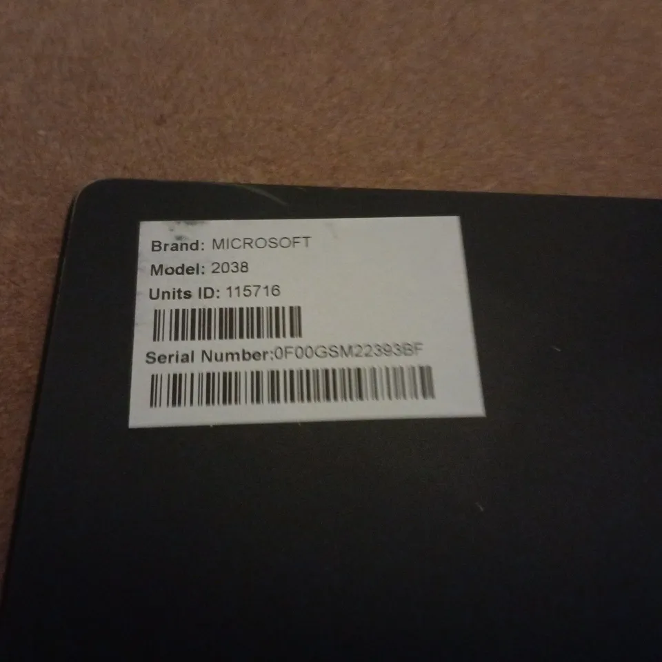 MICROSOFT SURFACE TABLET – MODEL 2038