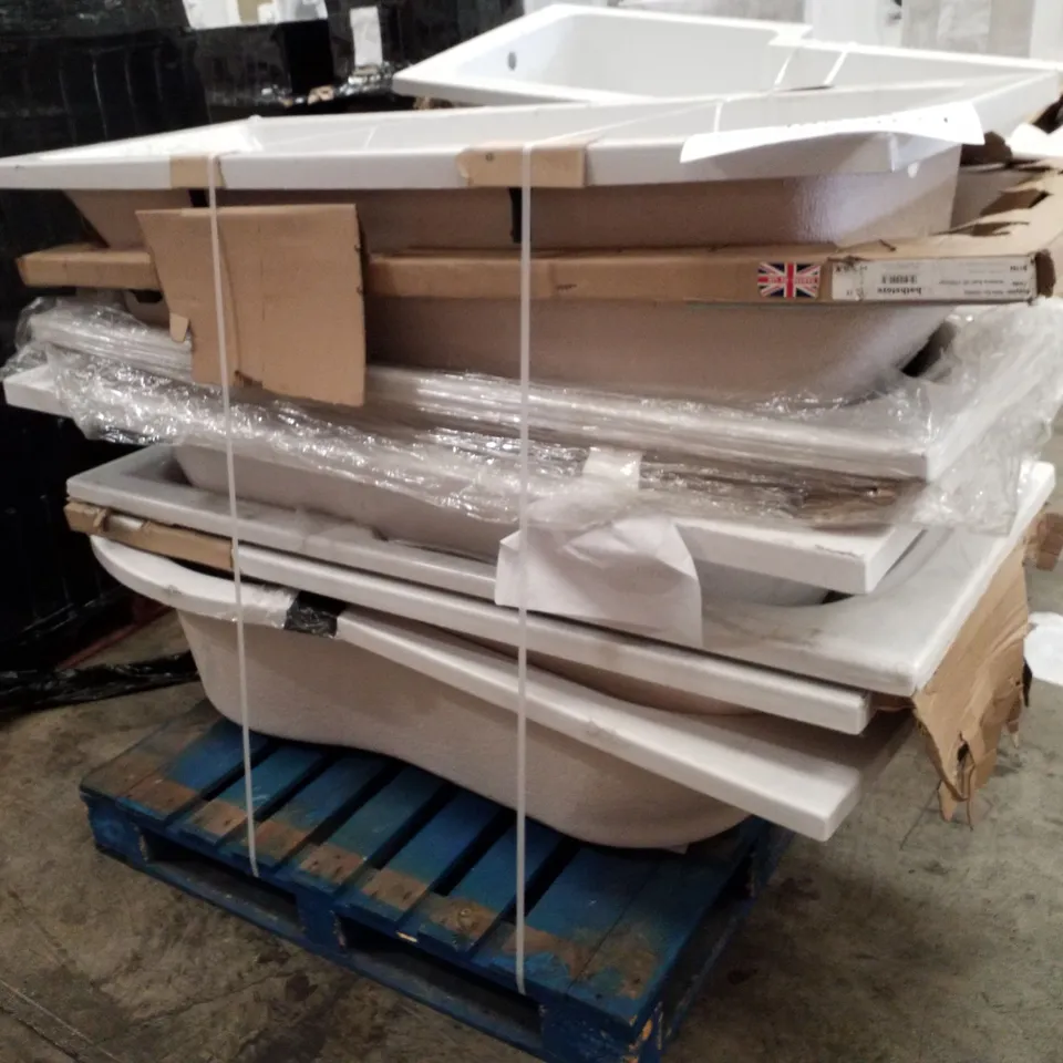 PALLET CONTAINING 7 ASSORTED BATHTUBS