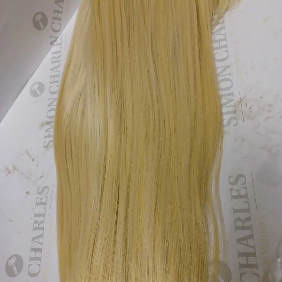 MAP OF BEAUTY MIXED BLONDE 22" WIG WITH FRINGE 