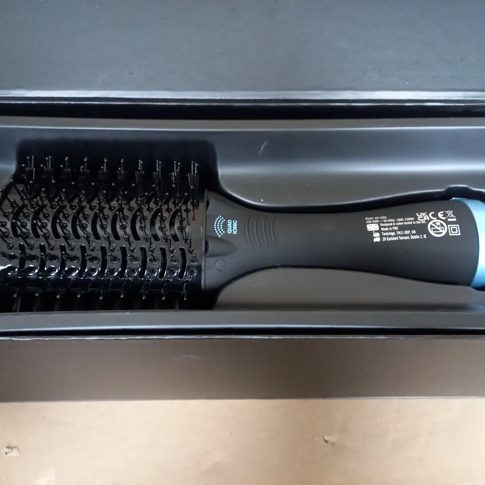 BOXED REVAMP PROGLOSS PERFECT BLOW DRY VOLUME HAIRBRUSH RRP £60