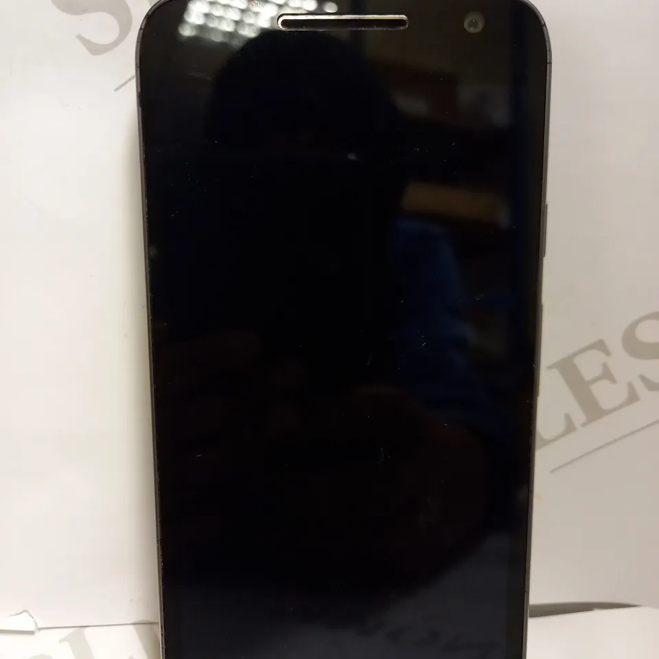MOTOROLA PHONE