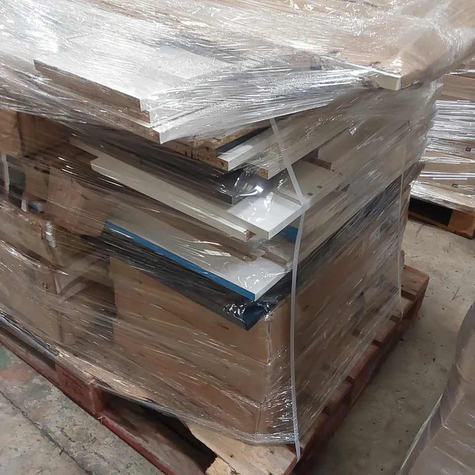 PALLET TO CONTAIN A LARGE QUANTITY OF CHEST OF DRAWER PARTS ECT