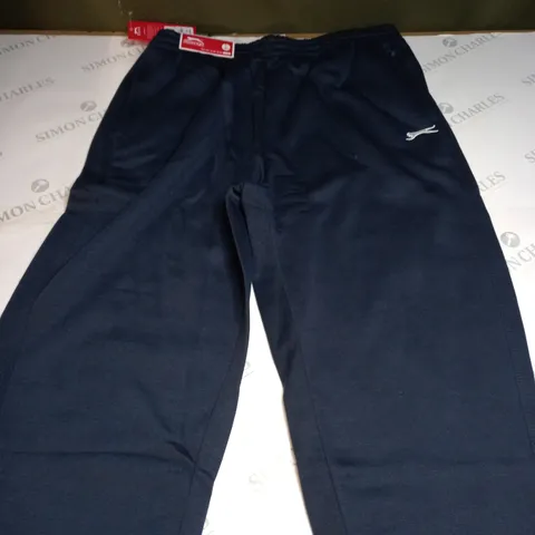 SLAZENGER FLEECE JOGGERS SIZE 2XL - BLACK 