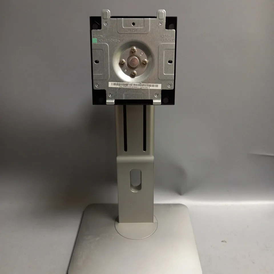 UNBOXED MONITOR / TV STAND SILVER