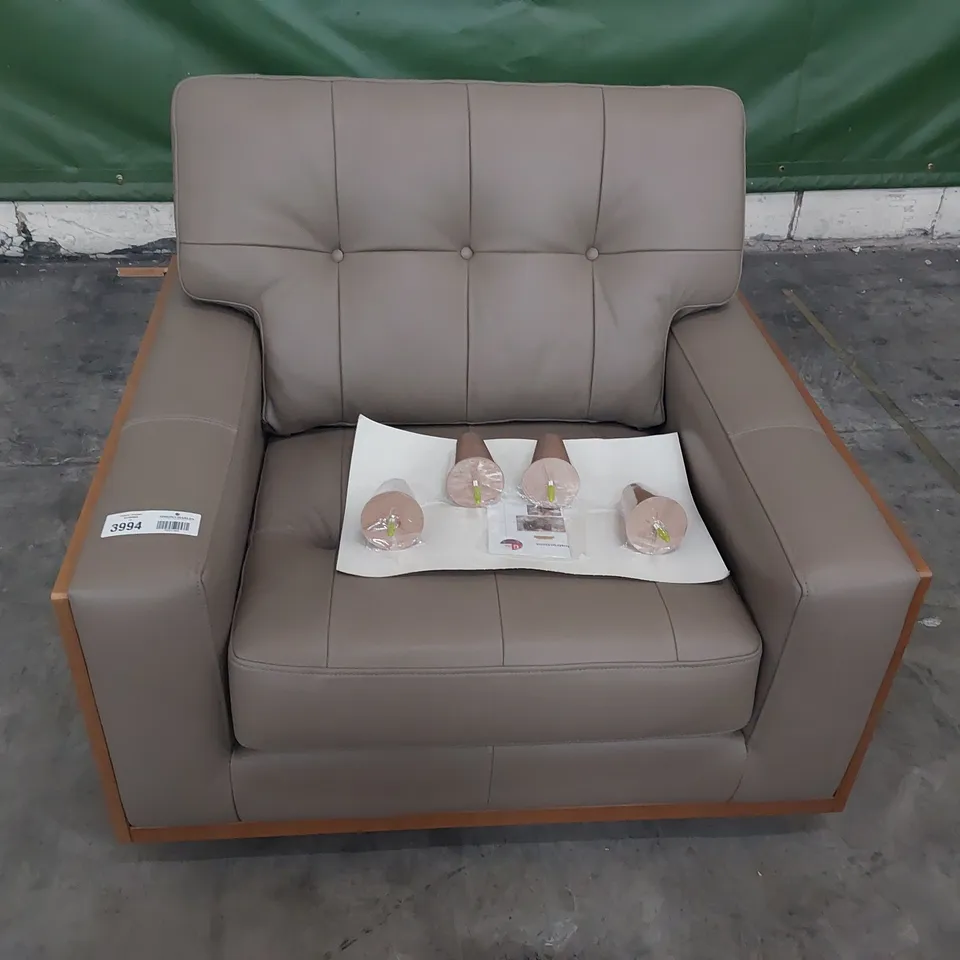 QUALITY BRITISH DESIGNER G PLAN VINTAGE CHAIR CAPRI MUSHROOM LEATHER 