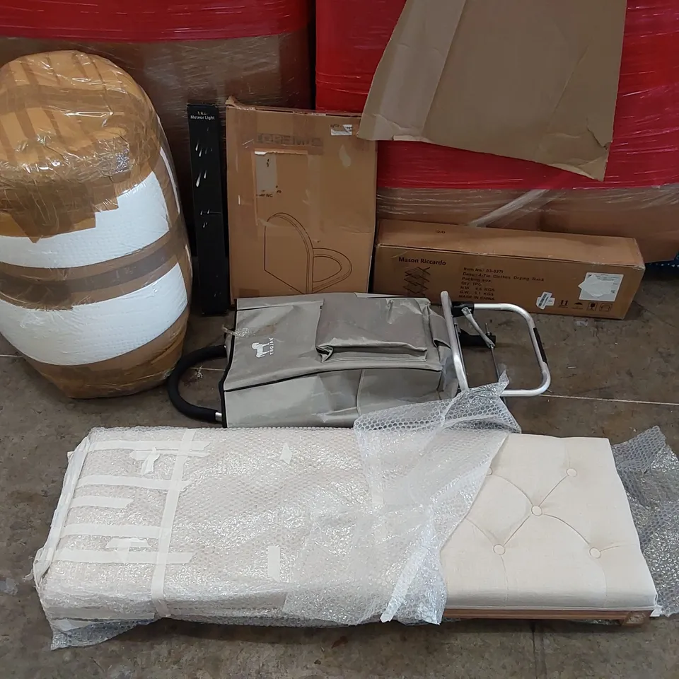 PALLET OF ASSORTED ITEMS INCLUDING: BENCH, TRAJAN TROLLEY, CLOTHES DRYING RACK, MATTRESS (SIZE UNSPECIFIED), METEOR LIGHT, TOILET SEAT