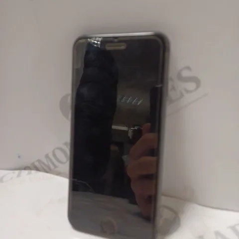 IPHONE 8 IN BLACK