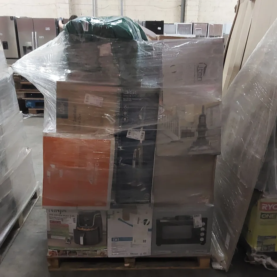 PALLET OF APPROXIMATELY 26 UNPROCESSED RAW RETURN HOUSEHOLD AND ELECTRICAL GOODS TO INCLUDE;