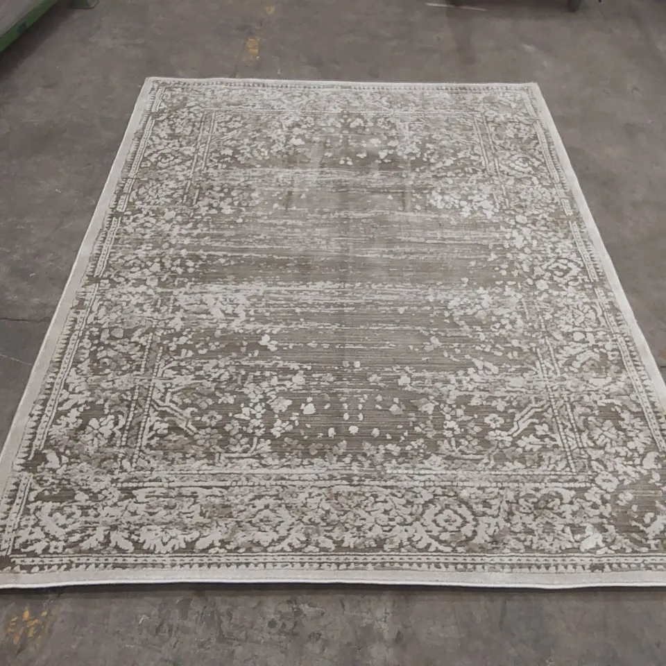 QUALITY DESIGNER AREA RUG - APPROXIMATELY 218 x 160cm
