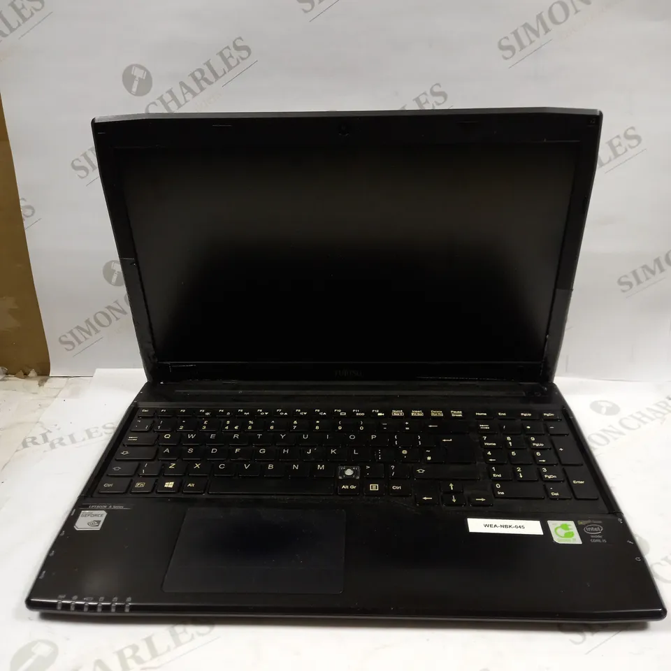 FUJITSU LIFEBOOK AH544 LAPTOP 
