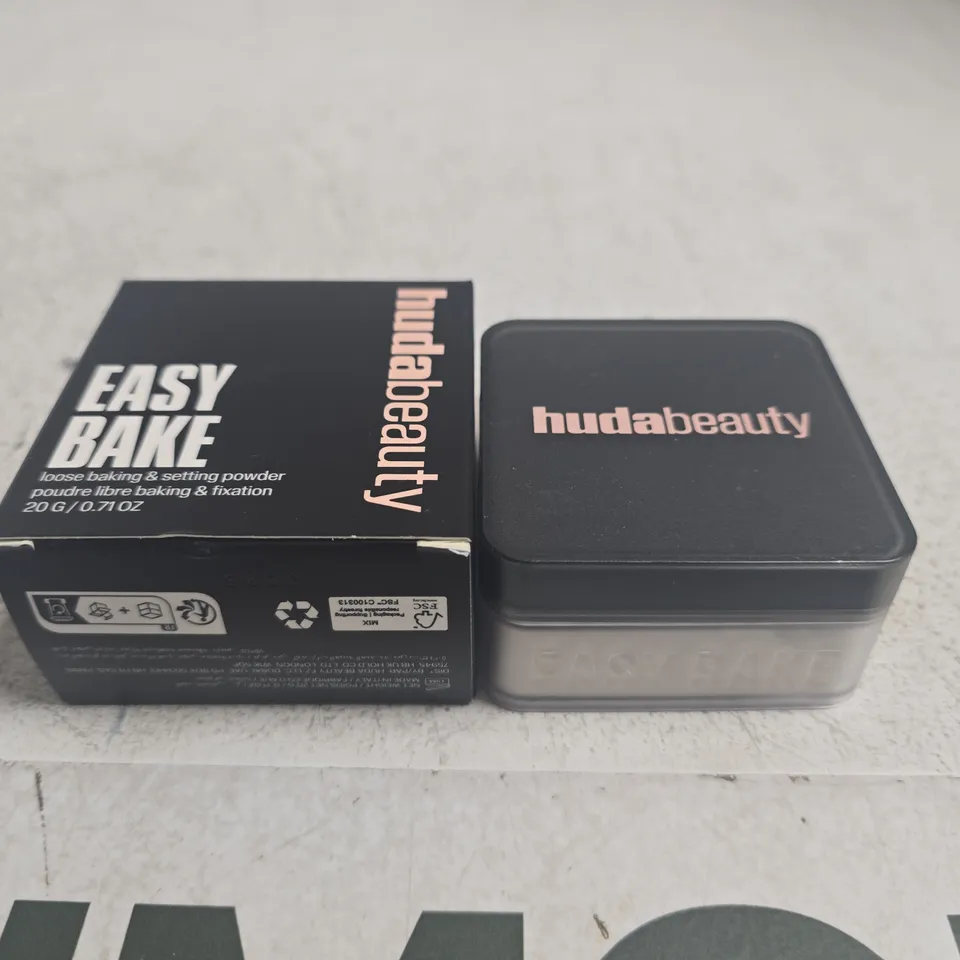 HUDABEAUTY EASY BAKE LOOSE SETTING POWDER – 20 G