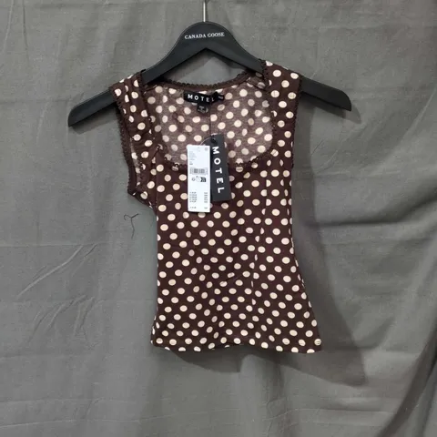 MOTEL BROWN POLKA DOT TANK TOP – UK6