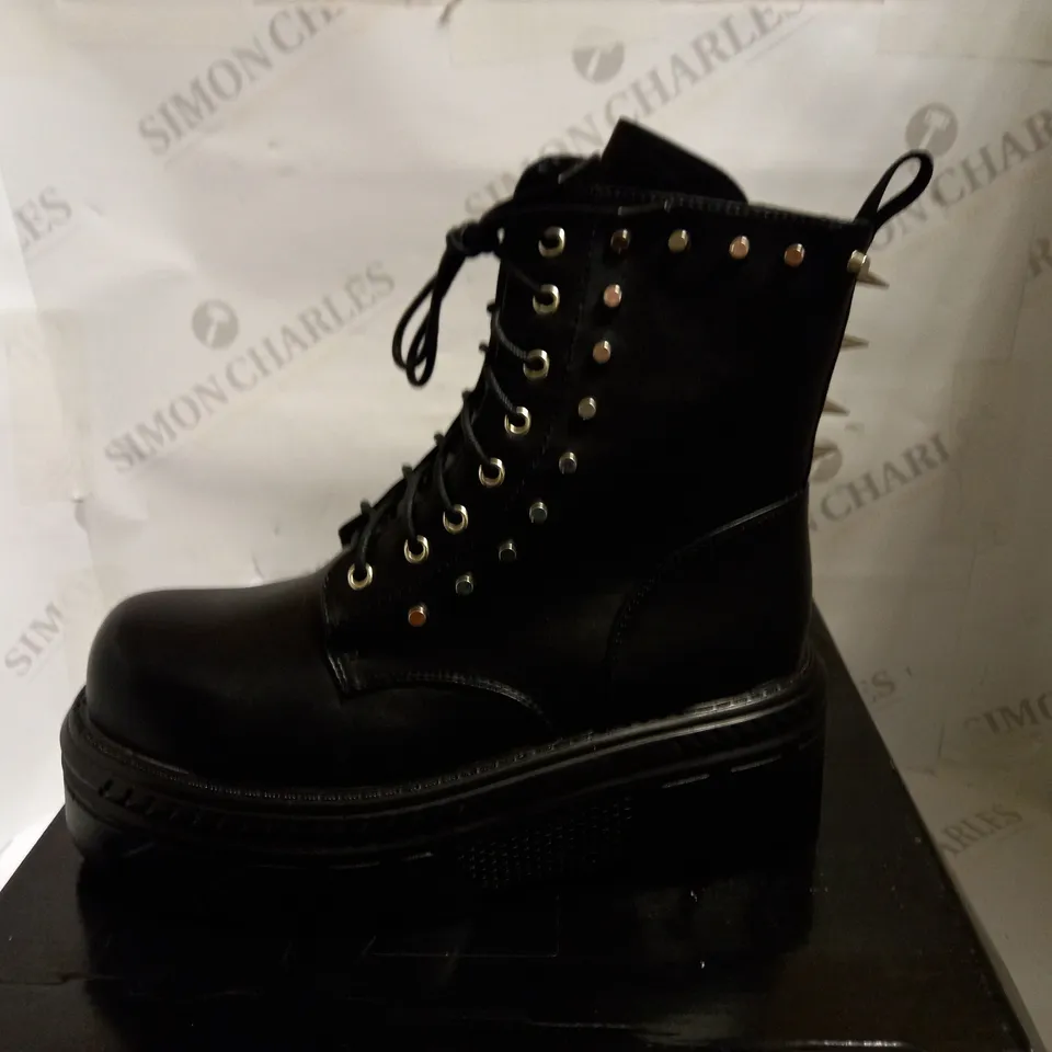 KOI VEGAN PLATFORM BLACK BOOTS WITH SPIKE DETAIL - SIZE 6