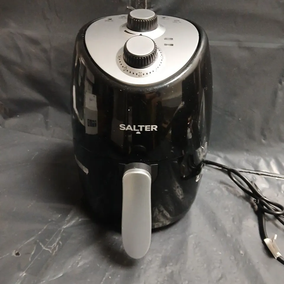 SALTER COMPACT AIR FRYER 1000W, MODEL EK2817AZFOB