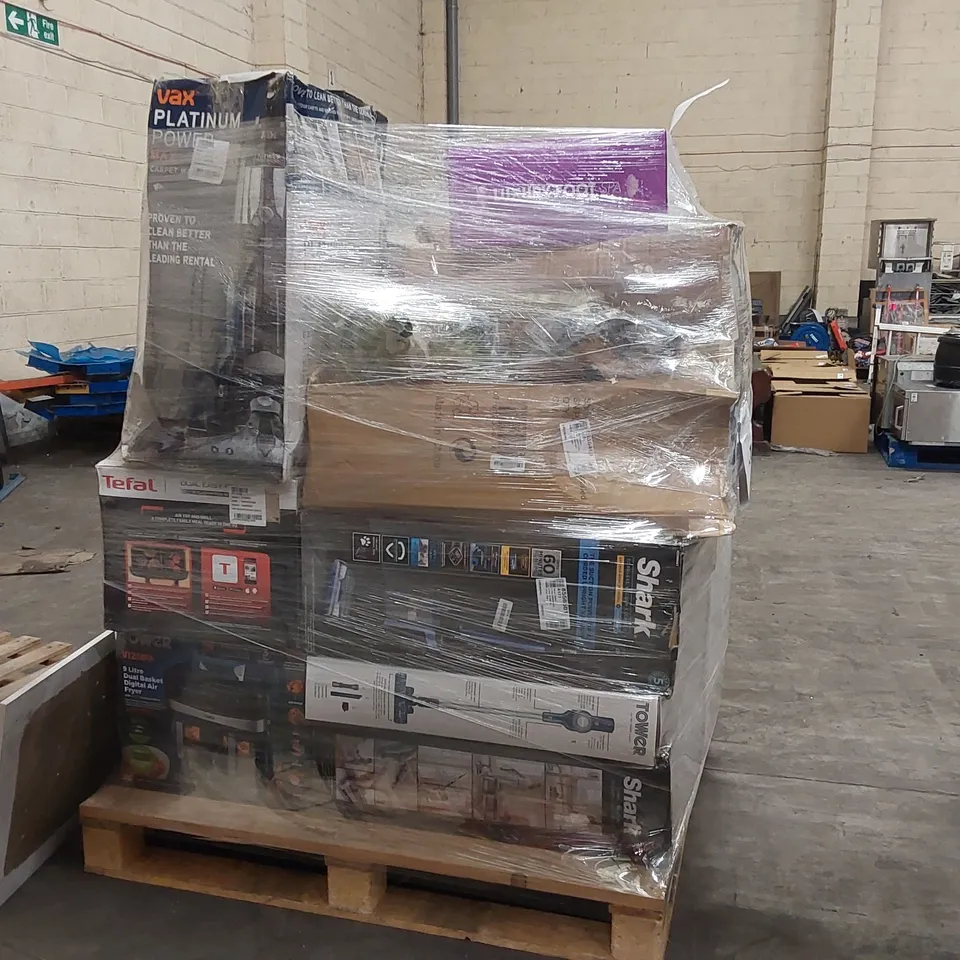 PALLET OF APPROXIMATELY 49 UNPROCESSED RAW RETURN HOUSEHOLD AND ELECTRICAL GOODS TO INCLUDE;