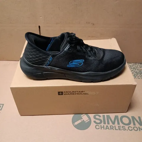 BOXED PAIR OF MOUNTAIN WAREHOUSE PATH OUTDOOR WATERPROOF WALKING SHOES IN BLACK - UK 8