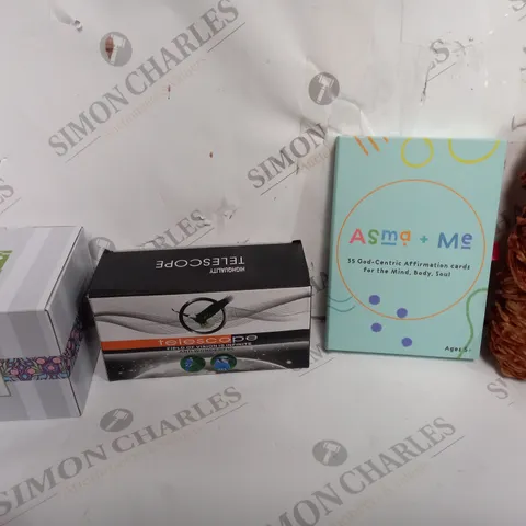 BOX OF APPROXIMATELY 6 ASSORTED ITEMS TO INCLUDE - ASMA +ME - TELESCOPE - SCENTSY WIRE YOU BRUSHING ECT