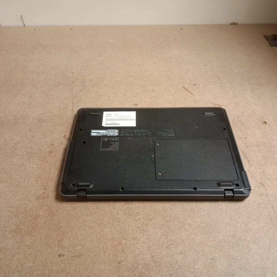 ACER TRAVELMATE B117 SERIES LAPTOP