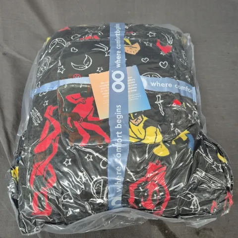 SEALED OODIE OVERSIZED HOODED BLANKET - MARVEL DEADPOOL & WOLVERINE