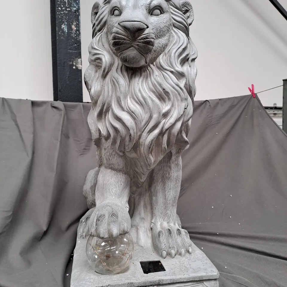 BOXED MY GARDEN STORIES LION SCULPTURE - COLLECTION ONLY